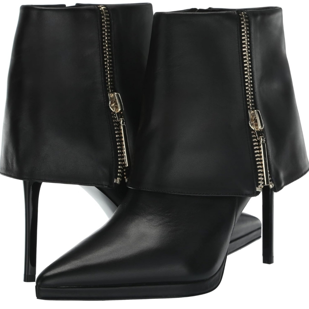 Steve Madden Black Heeled Boots with Side Zippers and Glossy Finish